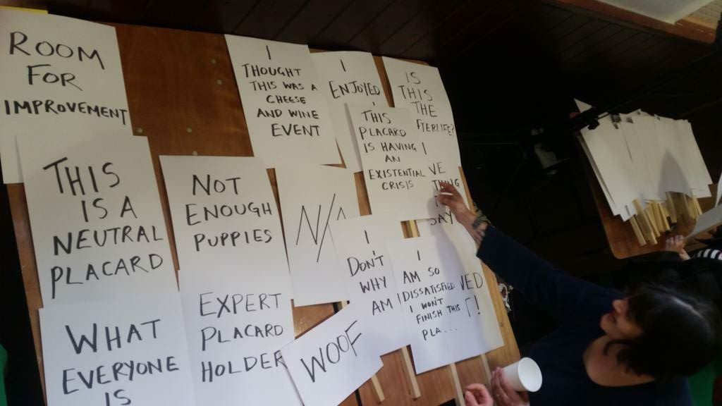 dollysenplacards